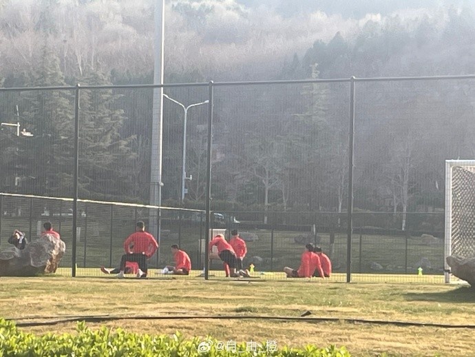 連續(xù)客場！博主：成都蓉城已抵達濟南備戰(zhàn)，周三將客戰(zhàn)泰山隊