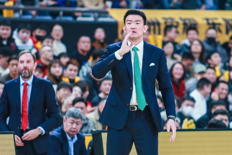雙核缺陣！廣廈本場僅得74分創(chuàng)賽季新低 此前紀錄為對陣深圳77分