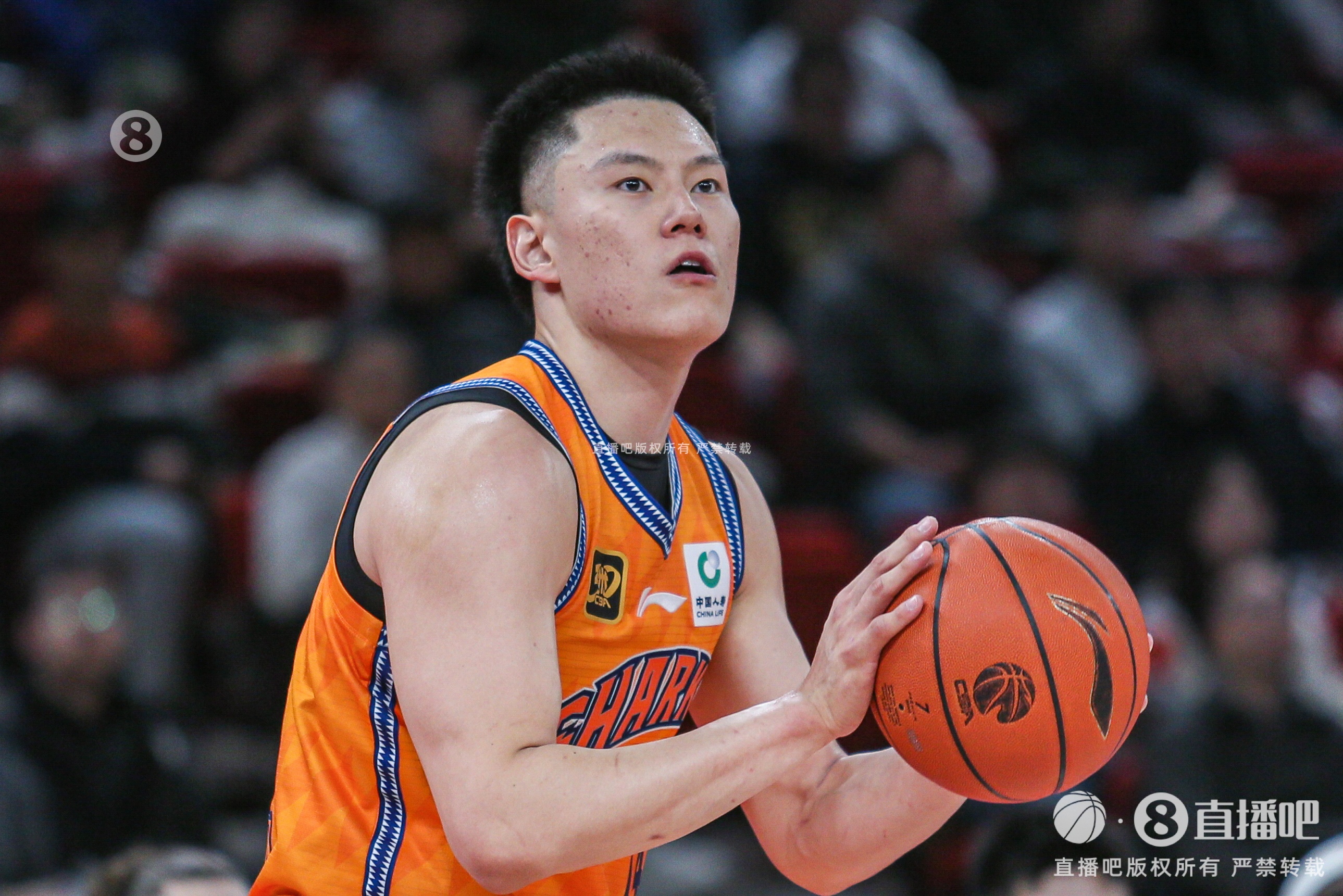 打得還可以！李弘權(quán)12中7&4記三分拿下18分6板1助3斷